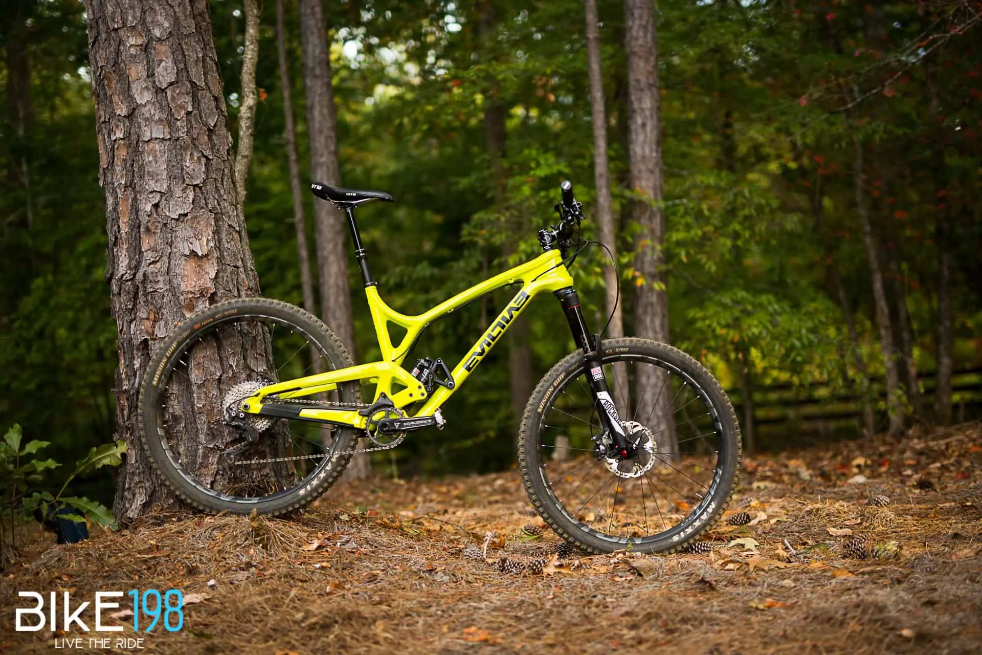 Review / Evil Bikes / The Insurgent / 27.5 / 6" Travel MTB 9 Evil Bikes The Insurgent