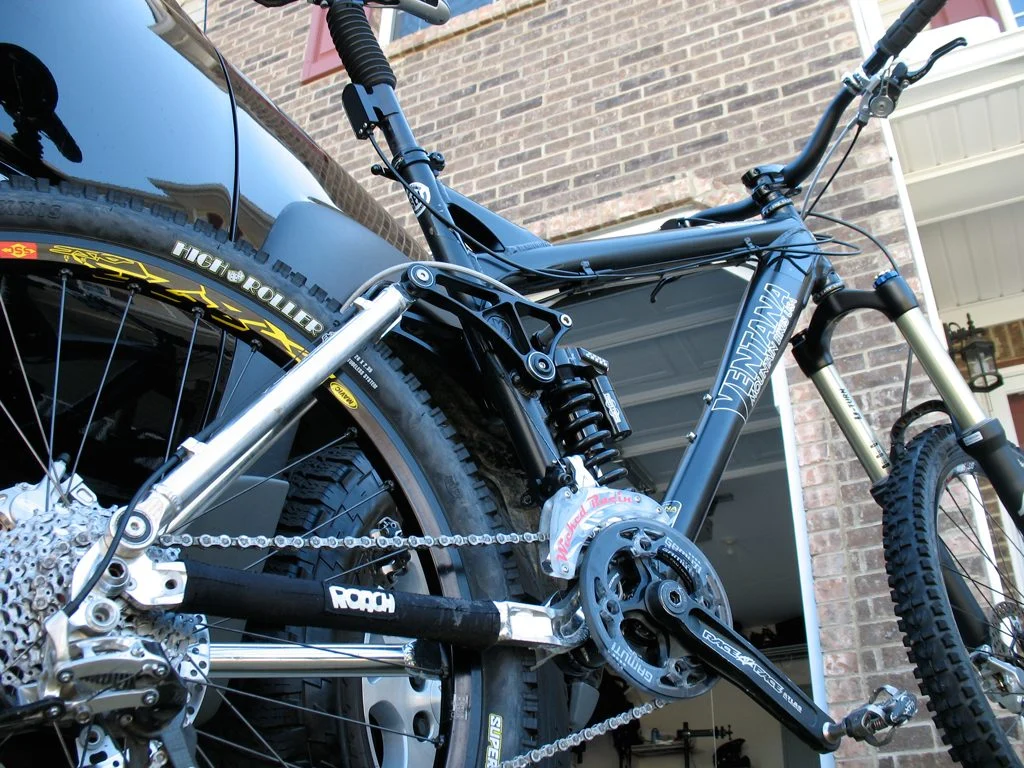 Did Asian carbon bike manufacturing kill boutique brands? 3 img 3974