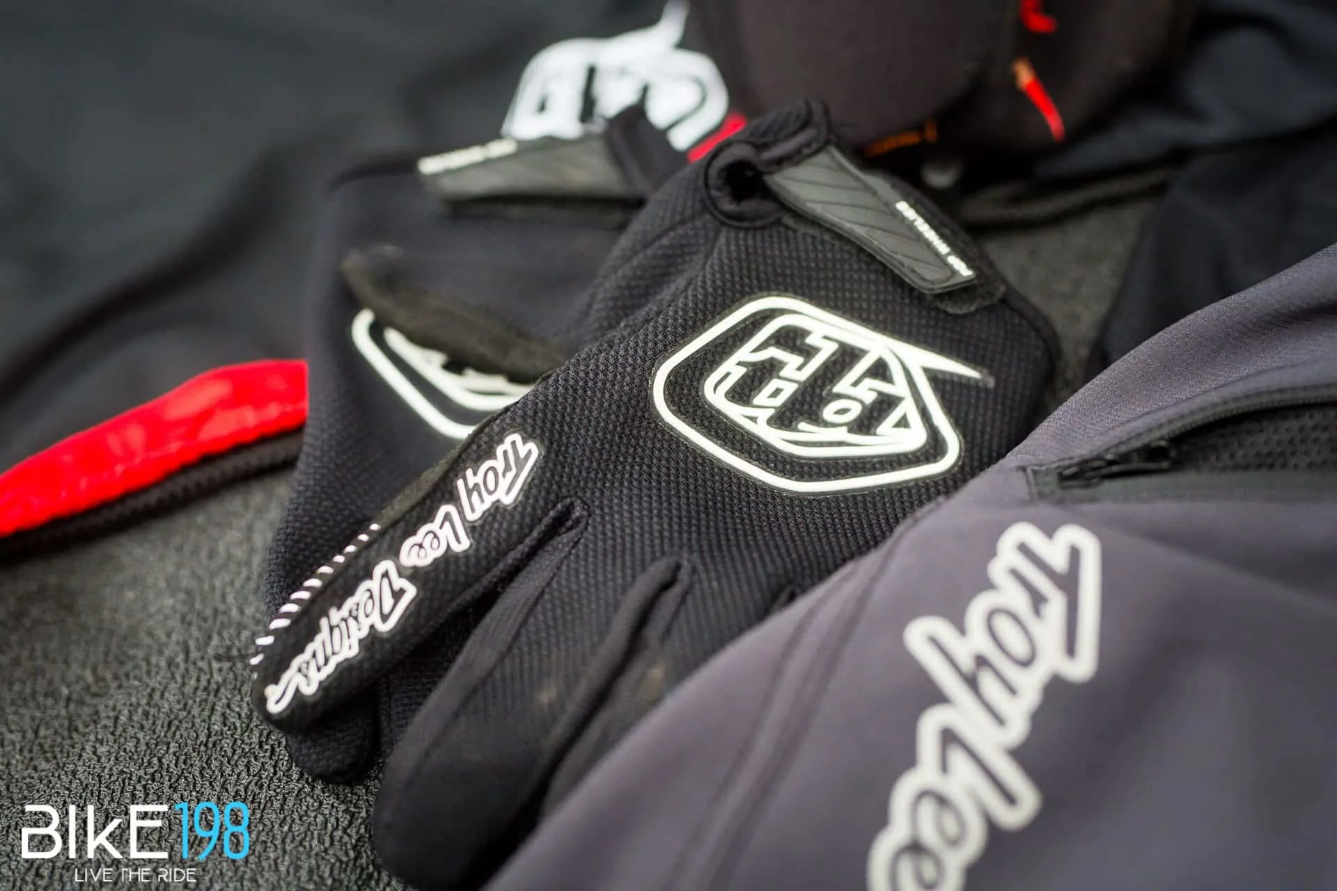 Troy Lee Designs Air Gloves