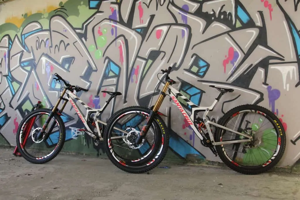 Santa Cruz Releases 29er V10 DH Bike / Internet Loses Its Mind 23 29er Santa Cruz V10