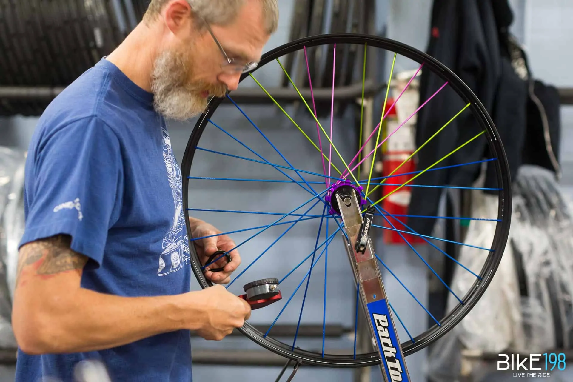 Inside Industry Nine - How they make mountain bike wheels 28 Industry Nine Wheel Building