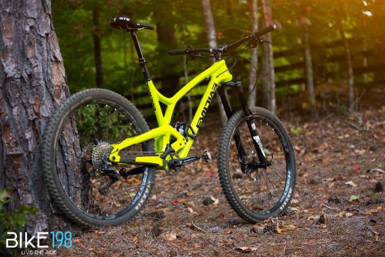 Every Mountain Bike Should Have a Dropper Post. Period. 9 Evil Bikes the Insurgent