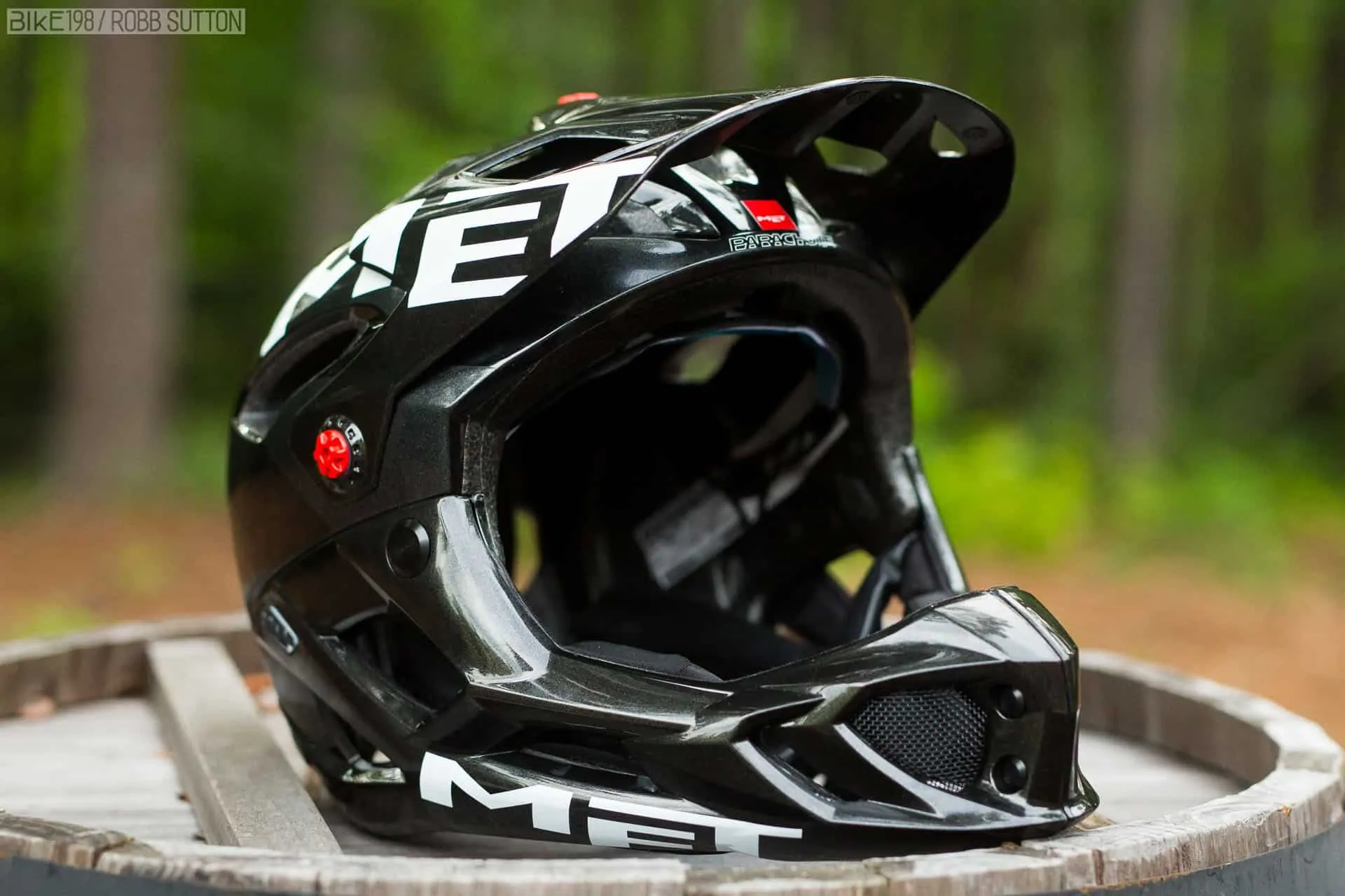 Met Parachute Full Face Helmet