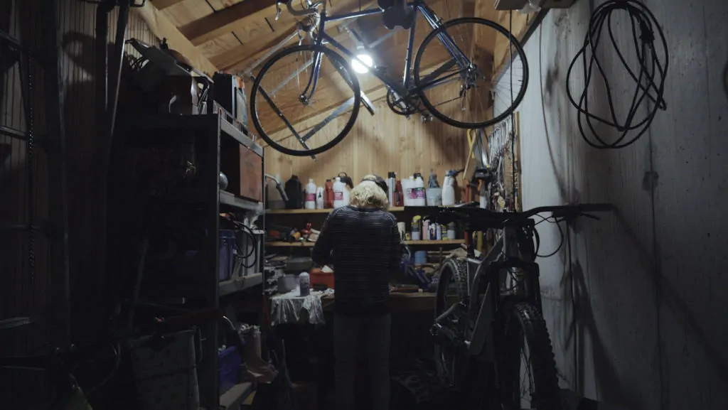 100% Self Shot Mountain Biking Video - Loner 3 p5pb18026138