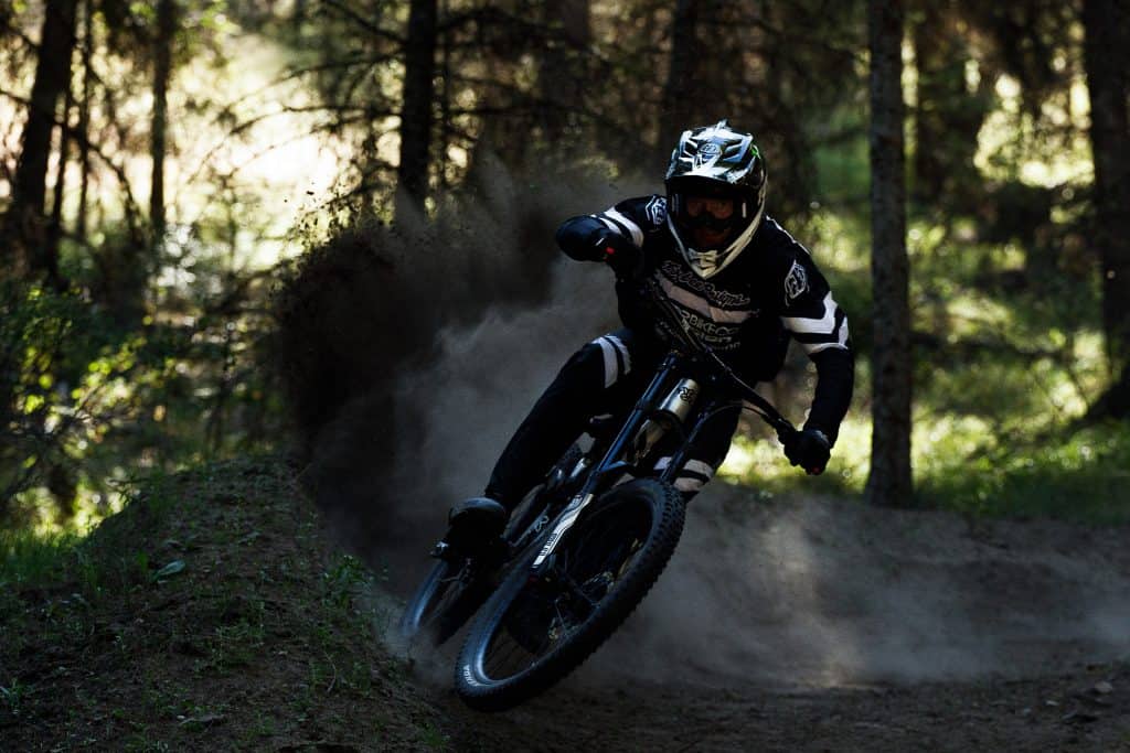 PURE INSANITY - Tom Van Steenbergen in Wild West 6 Wild West - Five Ten -Landscape