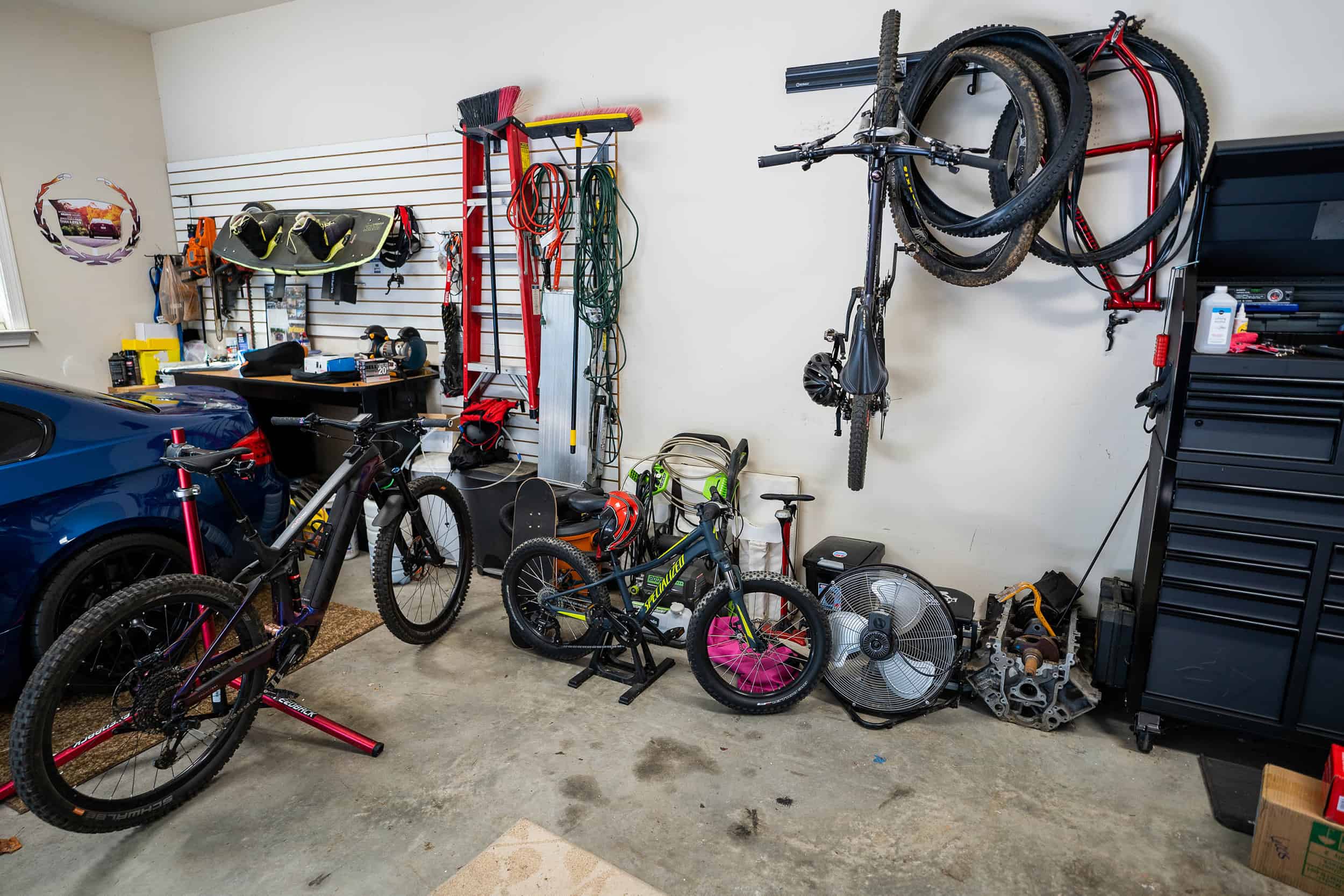 Steadyrack Review and Installation - Vertical Bike Storage 2 Bike Garage Storage