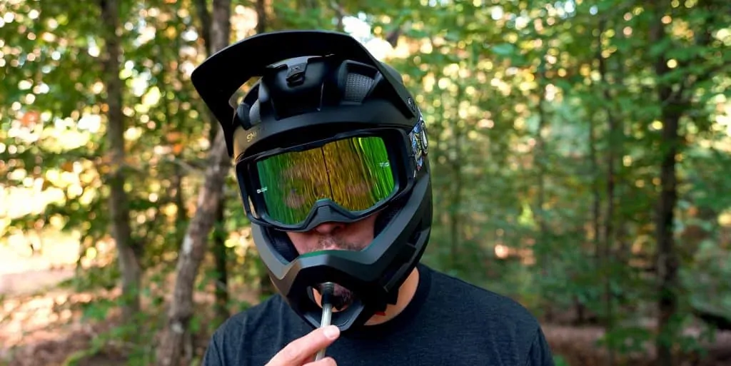 Smith Mainline Review - Full Vented Enduro Full Face Helmet 12 Smith Mainline Full Face Helmet