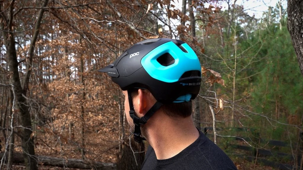 POC Axion Spin Helmet