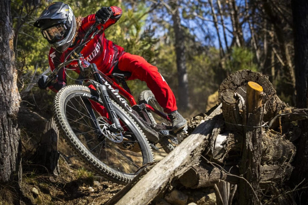 S Enduro Team Camp 2021 J1I1292 High1