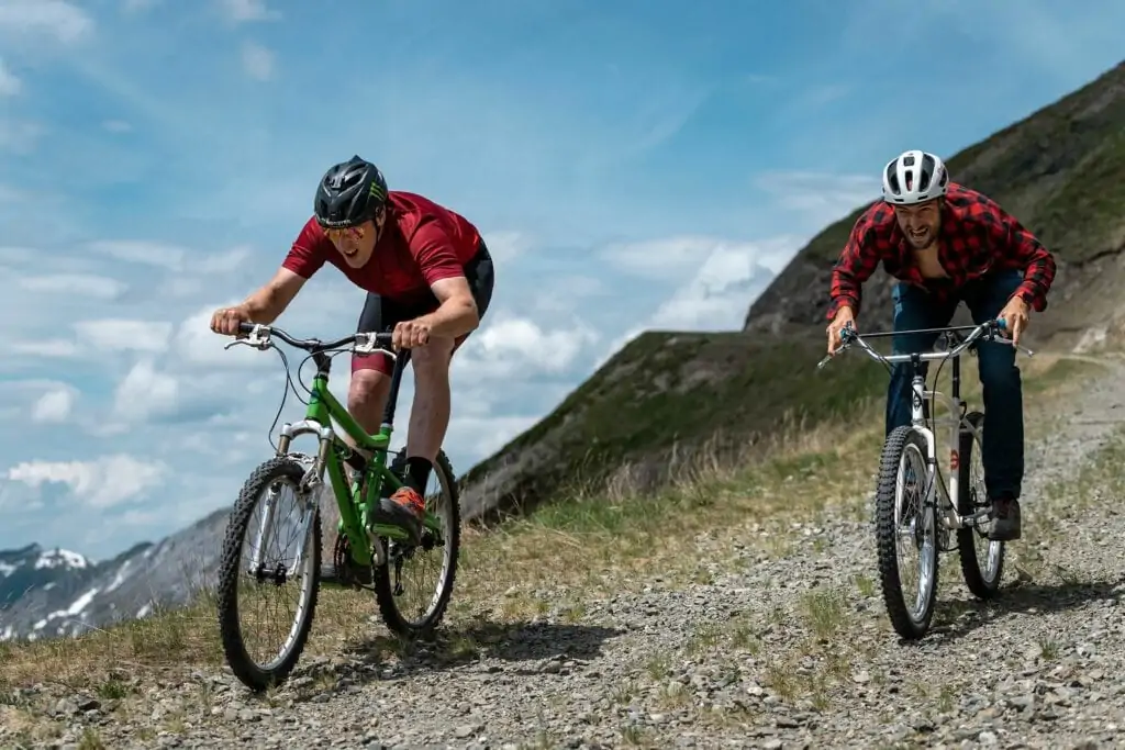 Retro Bike Challenge! Steve Peat vs. Claudio Caluori 5 G5EgNUcs