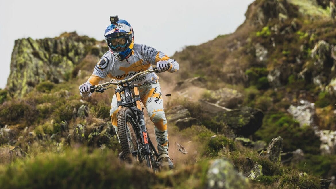 Gee Atherton's CRASH FOOTAGE! Bike198