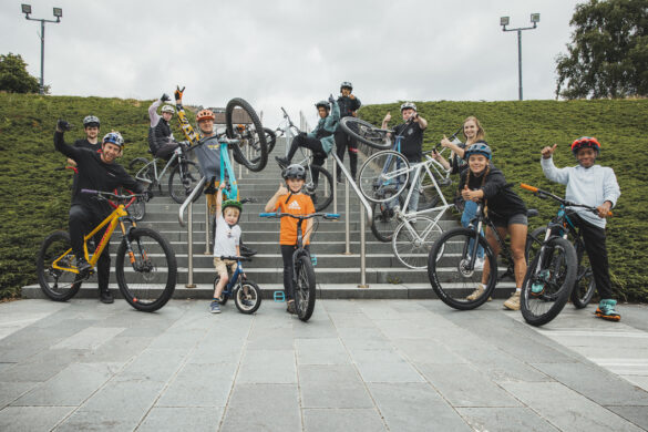 Danny MacAskill Do A Weelie