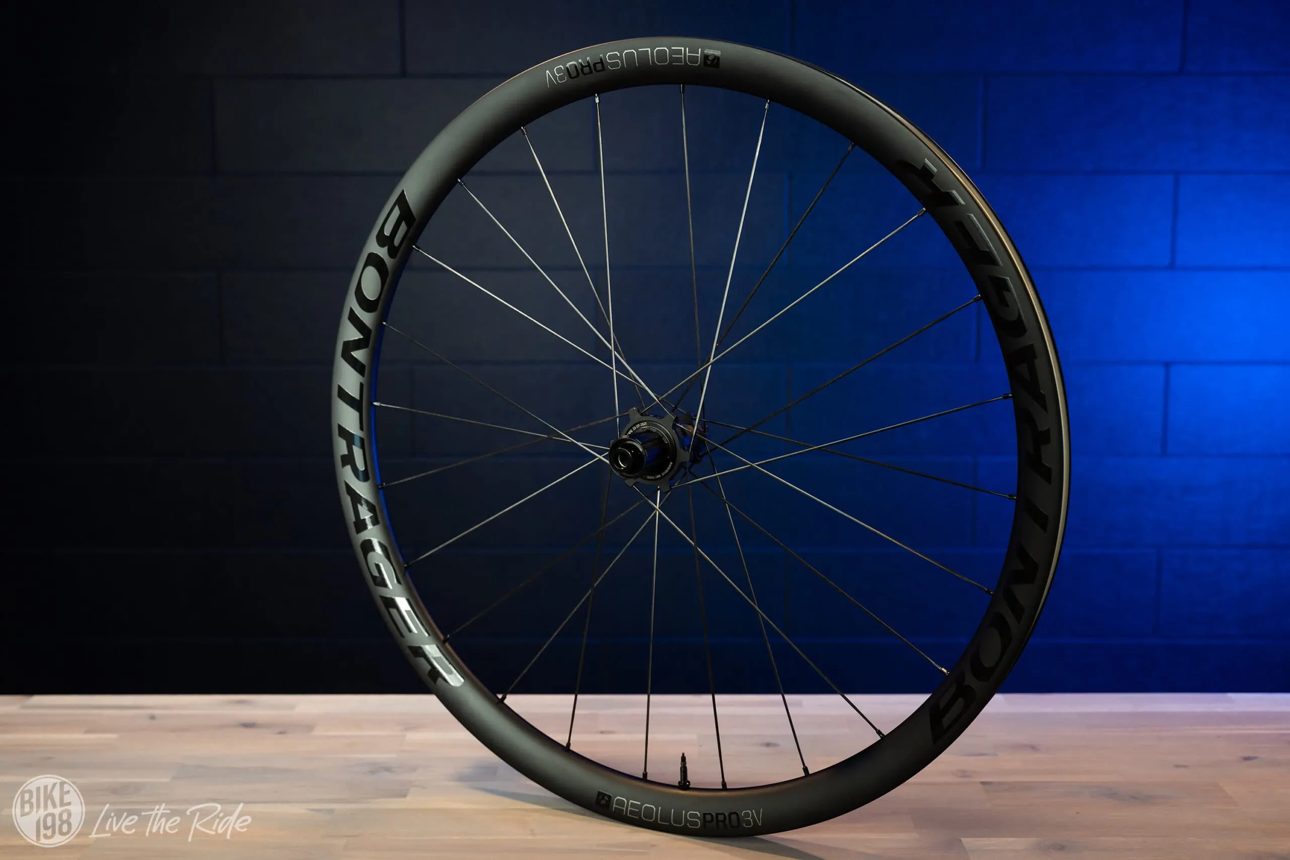 BONTRAGER AEOLUS PRO 3V GRAVEL BIKE WHEELS