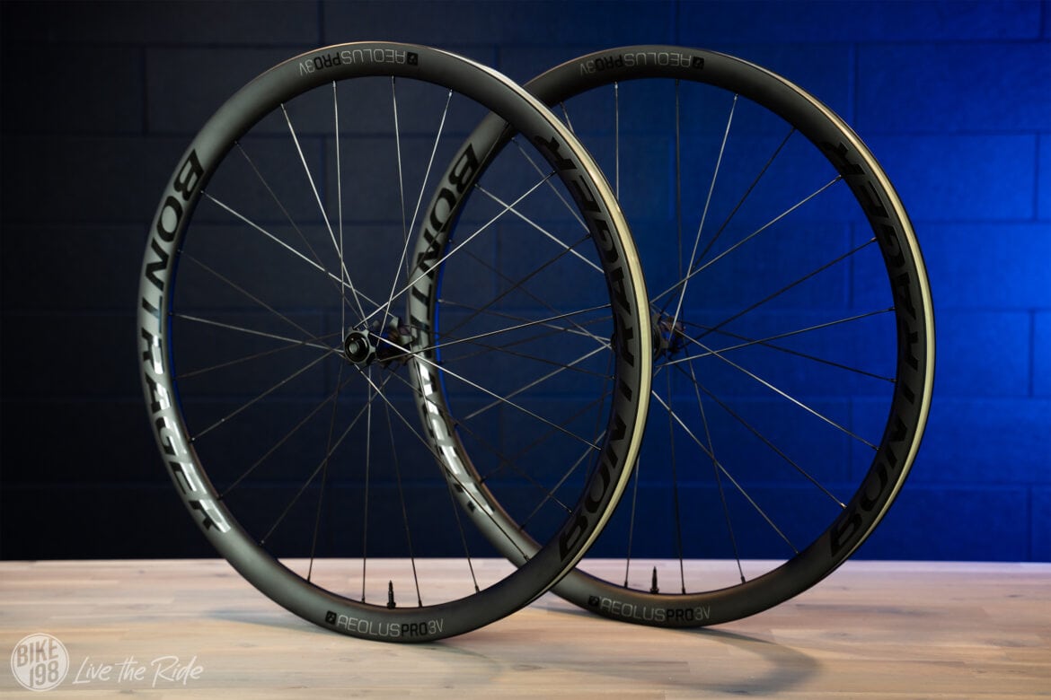 BONTRAGER AEOLUS PRO 3V GRAVEL BIKE WHEELS