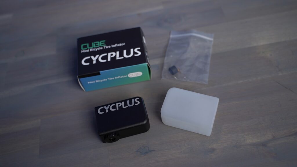 CYCPLUS CUBE Review / AWESOME Alternative to CO2 to INFLATE Bike Tires?