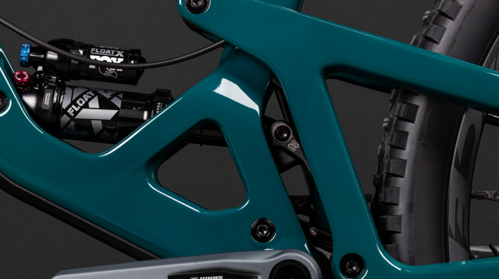 Santa Cruz Hightower GX AXS 2026 Review: The Ultimate Do-Everything Trail Bike? 5 Santa Cruz Hightower Review