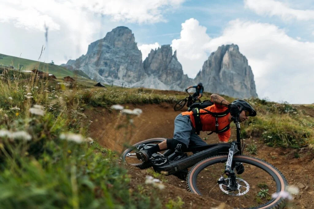 Trek Rail 9.7 Gen 5 Review – Big-Travel, Big-Battery, Big-Day e-MTB 5 Trek Rail 9.7 Review