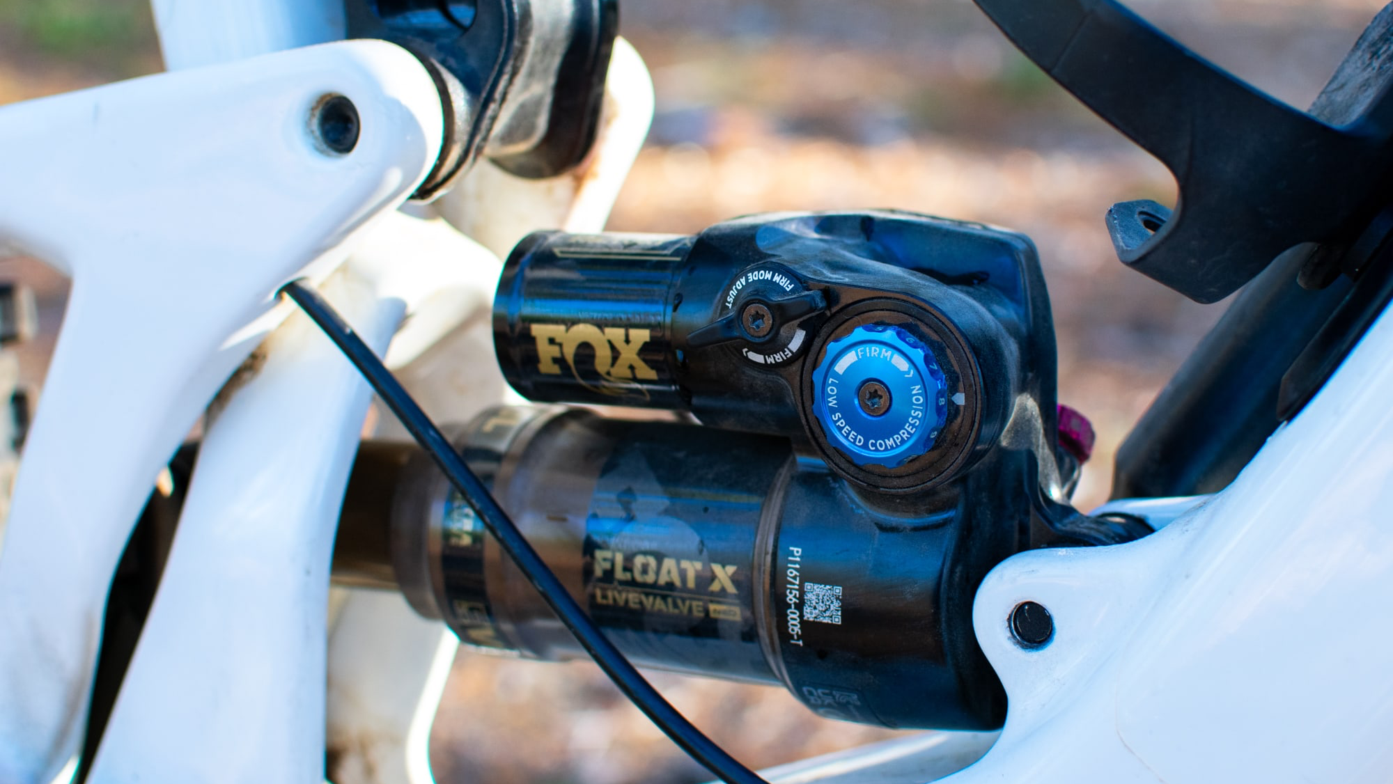 The Silicon Damper: An Exhaustive Analysis of the Fox Racing Shox Live Valve Neo 10 fox racing shox live valve neo air shock