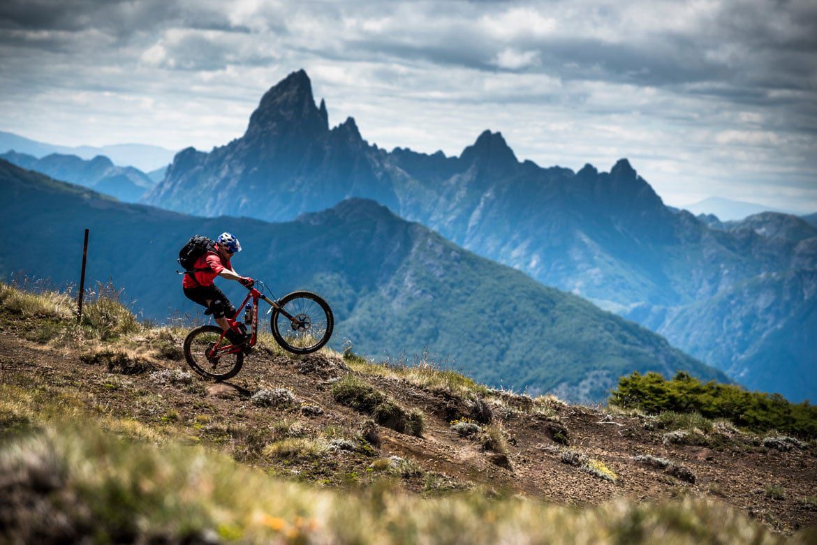 how to manual a mountain bike