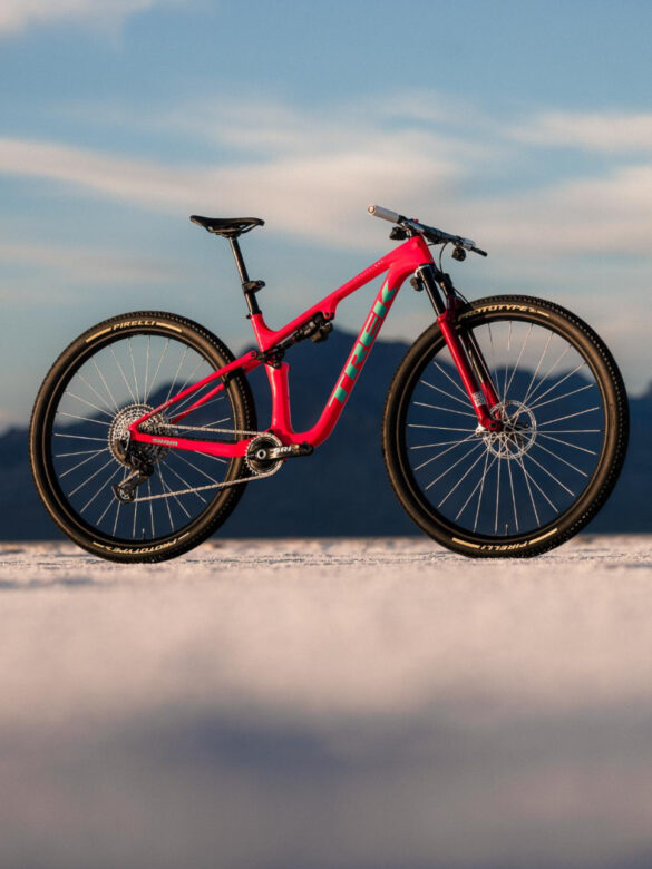 Trek Factory Racing 32-inch XC race bike prototype on salt flats (Trek Instagram)